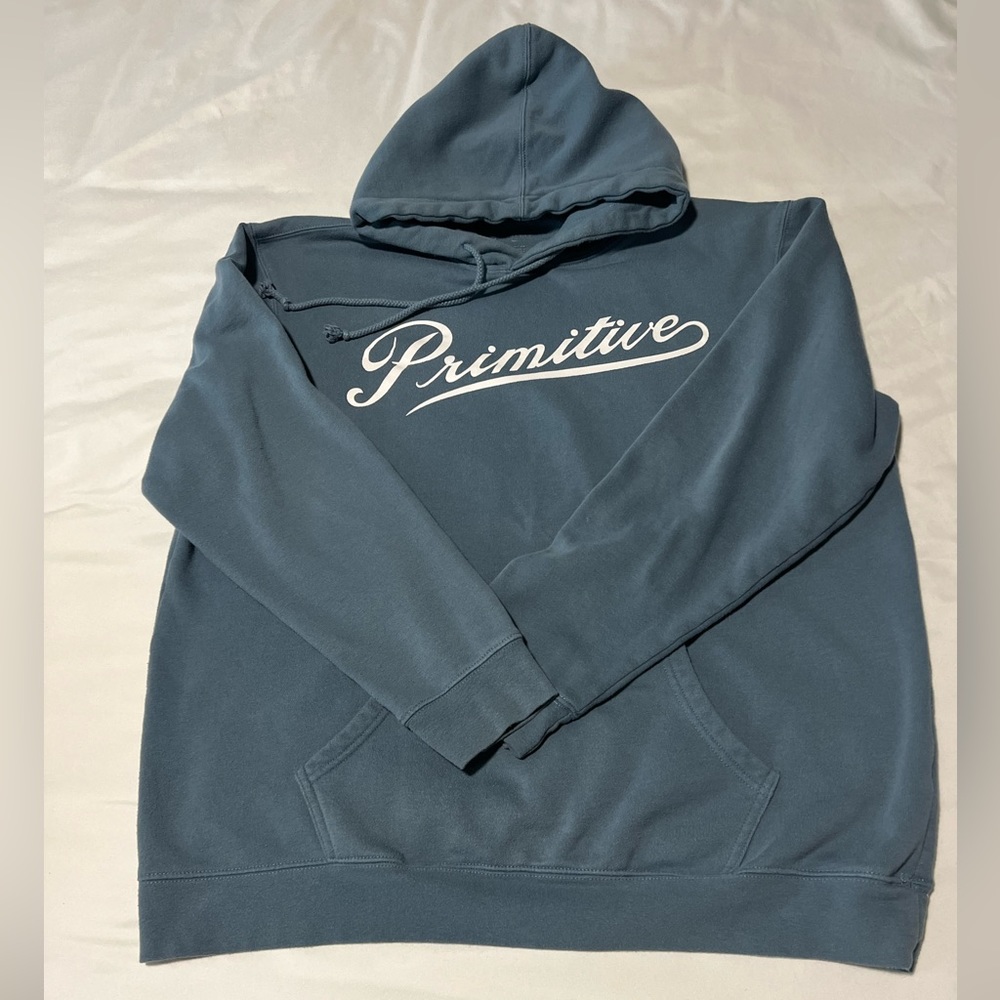 Primitive Unisex sweatshirt. Med gray/blue color. Size XL